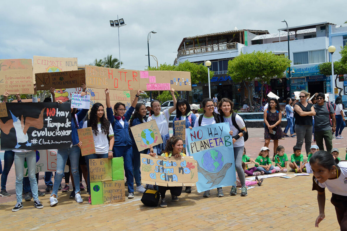 Climate strike in Galapagos