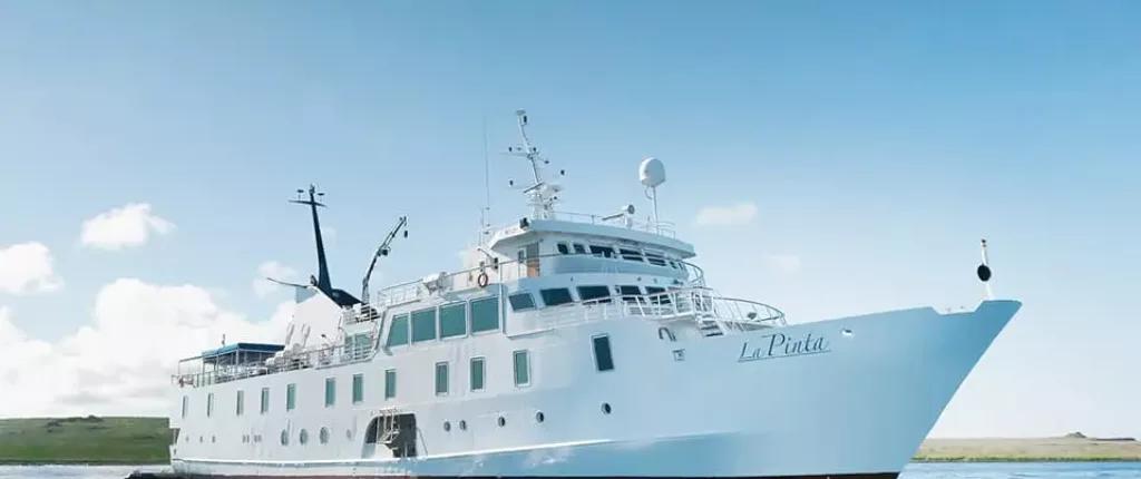 Yacht La Pinta, Metropolitan Touring - Luxury Galapagos cruise